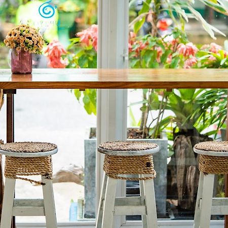 Meow Cafe & Hotel Patong Kültér fotó