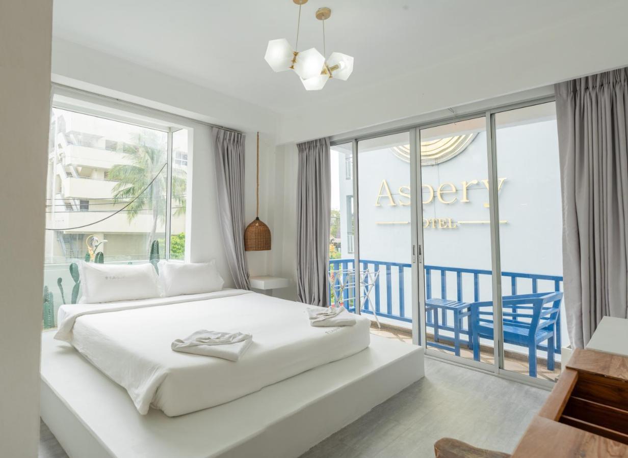 Meow Cafe & Hotel Patong Kültér fotó