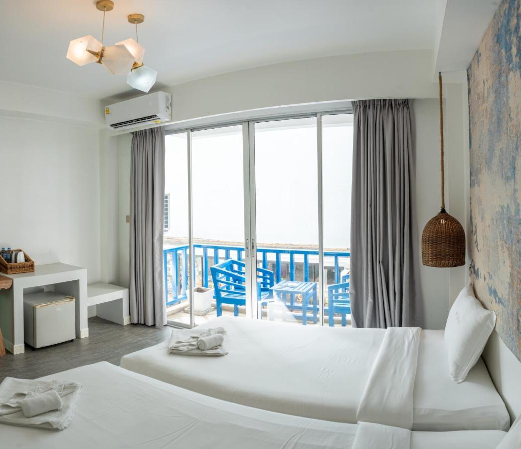 Meow Cafe & Hotel Patong Kültér fotó